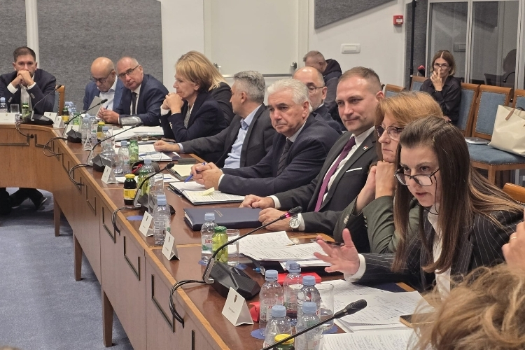 Slika /slike/Priopcenja/dfsefgasdasdf (1).jpg